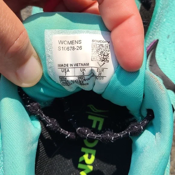 Saucony Triumph 19 W size 7 - Picture 8 of 14